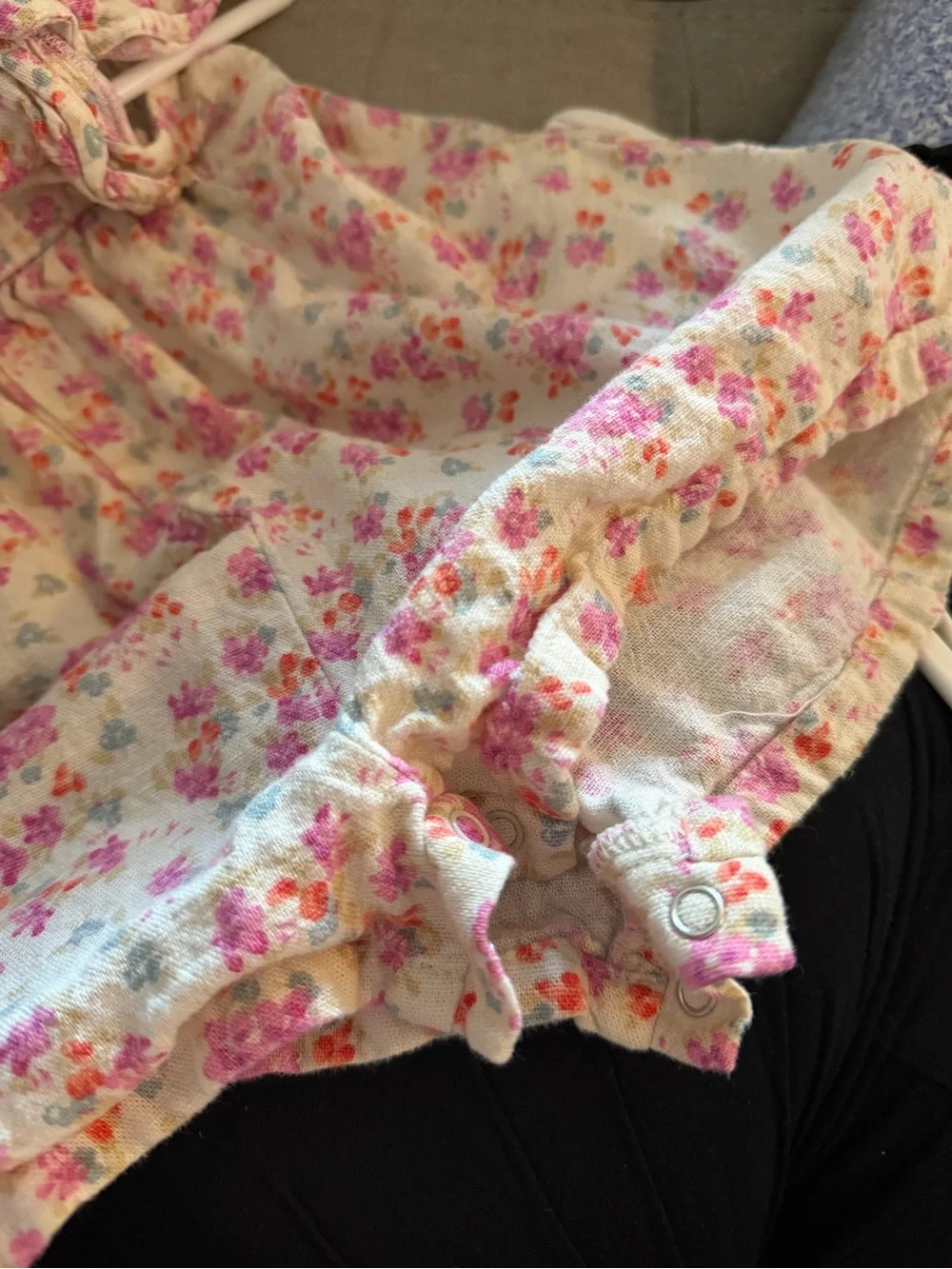 Baby GAP Girls Floral Ruffle Romper - Cream with Pink Flowers 100% Linen